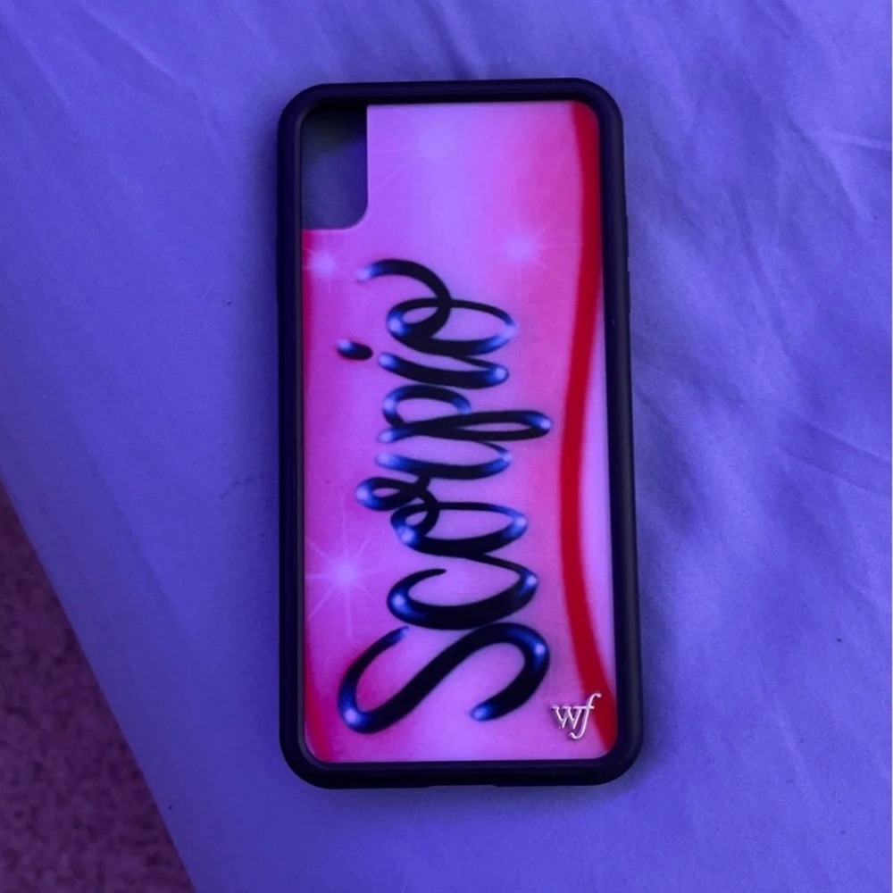 NEW! WILDFLOWER XS MAX SCORPIO CASE
